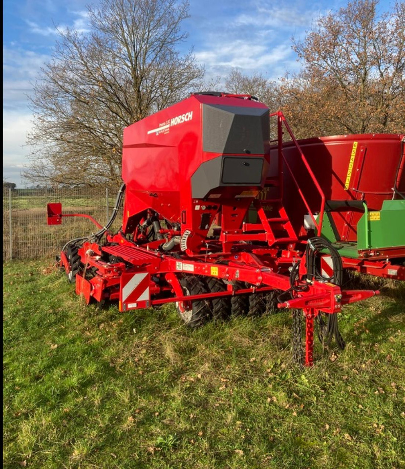 Horsch PRONTO 3 DC - معدات بذار: صور 1 Horsch PRONTO 3 DC - معدات بذار: صور 1