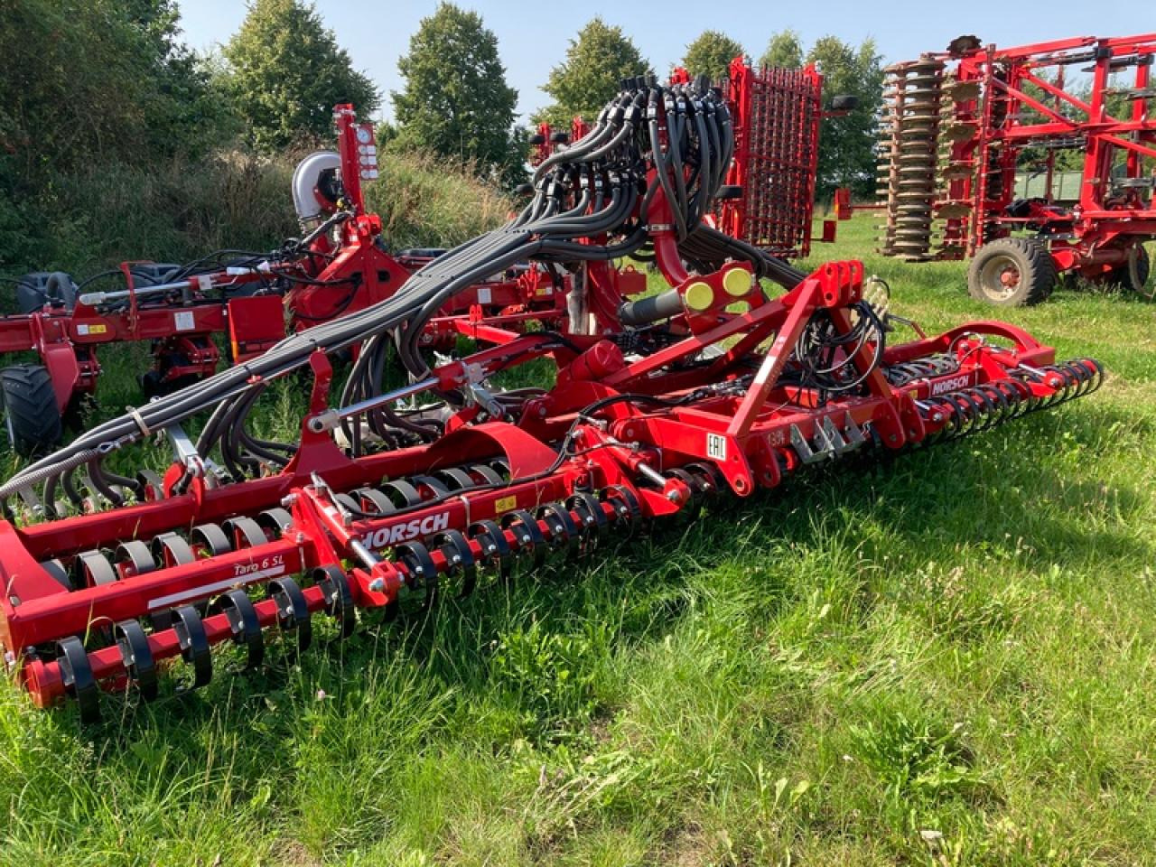 Horsch TARO 6 SL ROLLFLEX-PACKER - معدات بذار: صور 1 Horsch TARO 6 SL ROLLFLEX-PACKER - معدات بذار: صور 1