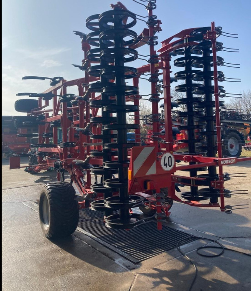 Horsch TERRANO 6.4GX DOPPELROLLPACK - مسلفة: صور 4 Horsch TERRANO 6.4GX DOPPELROLLPACK - مسلفة: صور 4