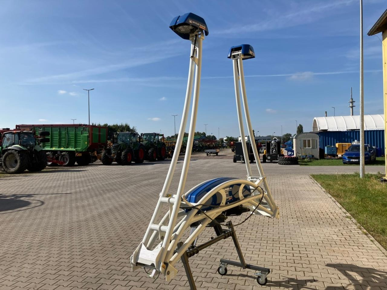 ISARIA PRO ACTIVE N-SENSOR - نظم الملاحة: صور 2 ISARIA PRO ACTIVE N-SENSOR - نظم الملاحة: صور 2