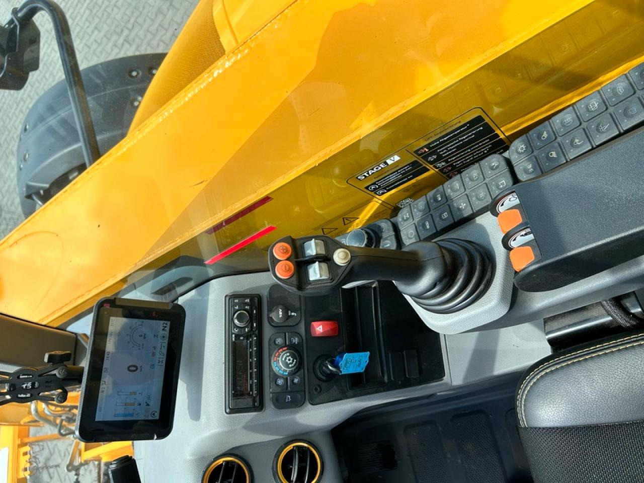 رافعة تلسكوبية JCB 542-70 AGRI PROAKTION: صور 8