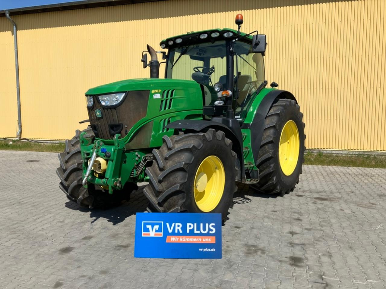 John Deere 6210R AUTOPOWER - جرار: صور 1 John Deere 6210R AUTOPOWER - جرار: صور 1