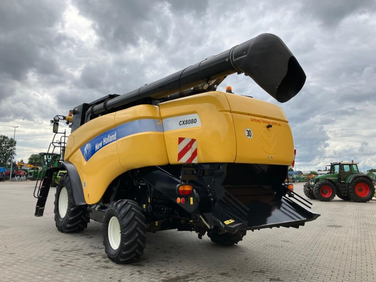 New Holland CX 8080 - حصادة شاملة: صور 3 New Holland CX 8080 - حصادة شاملة: صور 3