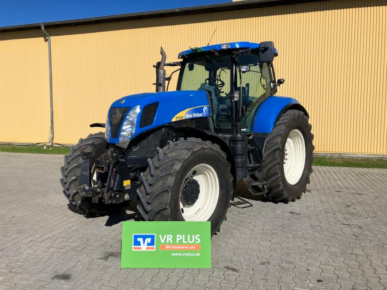 New Holland T7030 // GPS STARFIRE 6000 - جرار: صور 1 New Holland T7030 // GPS STARFIRE 6000 - جرار: صور 1