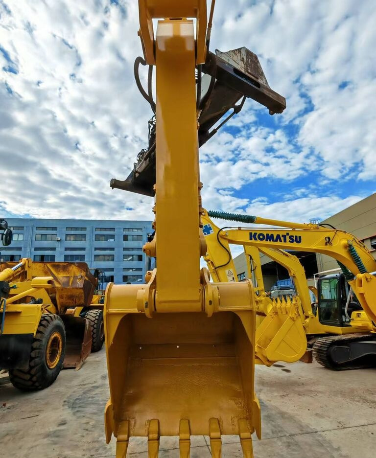 Caterpillar 330BL - حفارات زحافة: صور 2 Caterpillar 330BL - حفارات زحافة: صور 2
