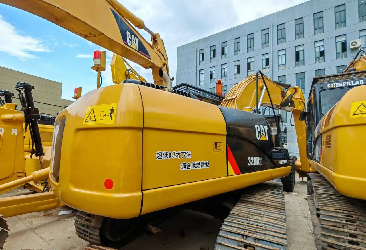 Caterpillar 330BL - حفارات زحافة: صور 3 Caterpillar 330BL - حفارات زحافة: صور 3