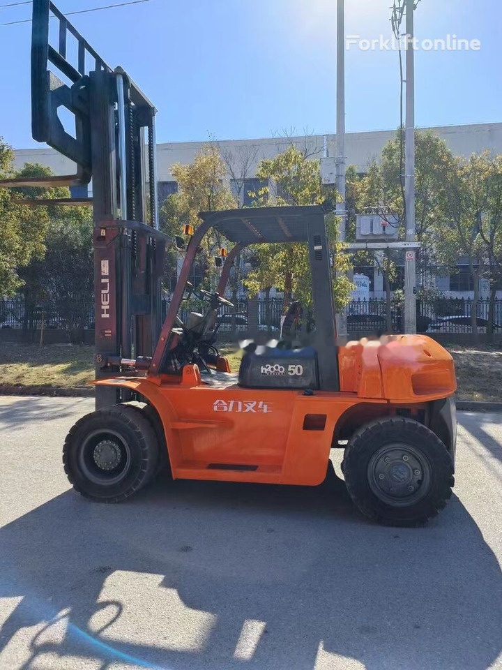 Heli h2000 5t 30 50 70 100 - رافعة شوكية ديزل: صور 2 Heli h2000 5t 30 50 70 100 - رافعة شوكية ديزل: صور 2