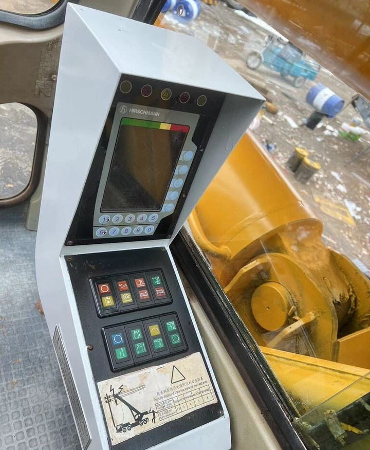 موبايل كرين XCMG QY50K-1 25t 35t 50t 55t 70t 80t 100t: صور 7