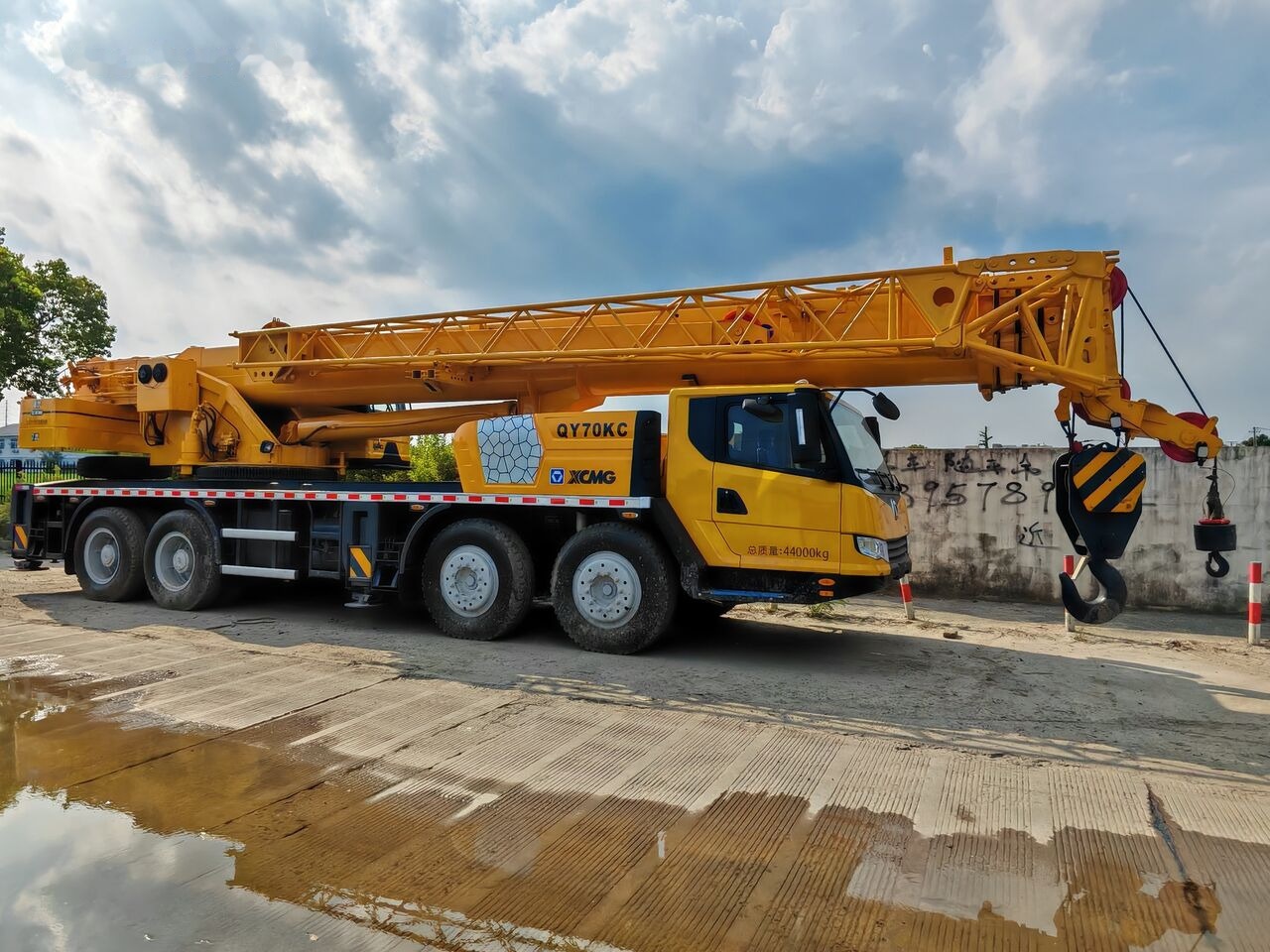 XCMG QY70KC - موبايل كرين: صور 1 XCMG QY70KC - موبايل كرين: صور 1