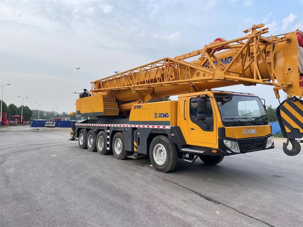 XCMG QY90K QY100K-II 90T 100T 90ton 100ton 80 70 50 - موبايل كرين: صور 1 XCMG QY90K QY100K-II 90T 100T 90ton 100ton 80 70 50 - موبايل كرين: صور 1