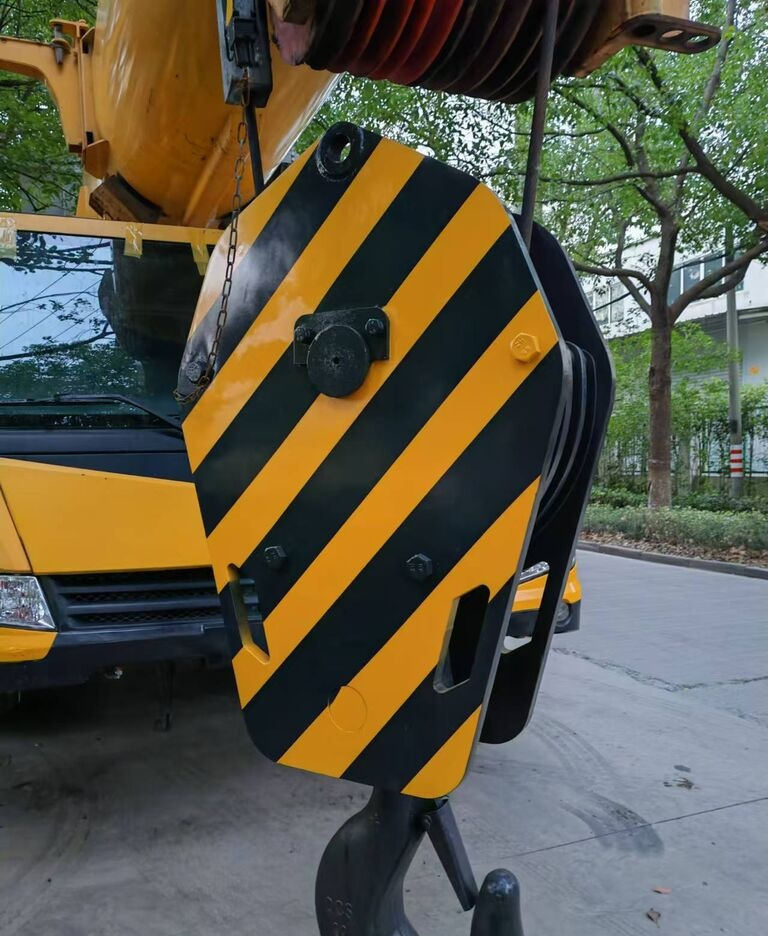 XCMG XCT130 - موبايل كرين: صور 2 XCMG XCT130 - موبايل كرين: صور 2