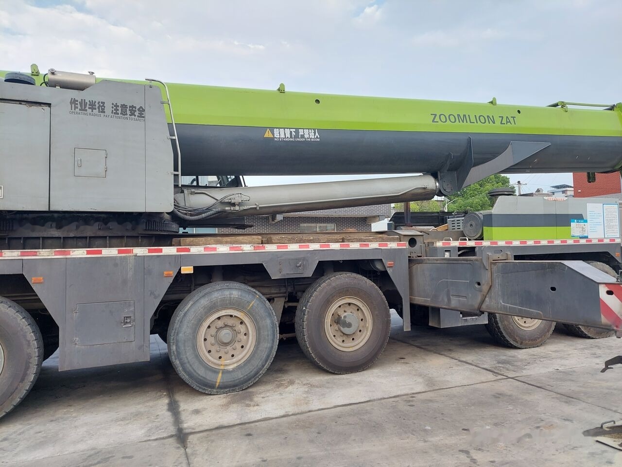 موبايل كرين Zoomlion ZAT2600V 260T 260ton 220t 220ton: صور 8 موبايل كرين Zoomlion ZAT2600V 260T 260ton 220t 220ton: صور 8