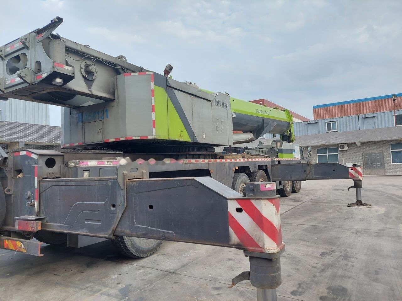 موبايل كرين Zoomlion ZAT2600V 260T 260ton 220t 220ton: صور 6 موبايل كرين Zoomlion ZAT2600V 260T 260ton 220t 220ton: صور 6