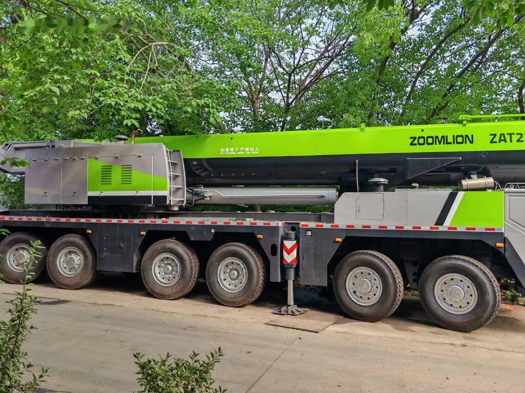 Zoomlion ZTC2200V 220T 220ton - موبايل كرين: صور 5 Zoomlion ZTC2200V 220T 220ton - موبايل كرين: صور 5