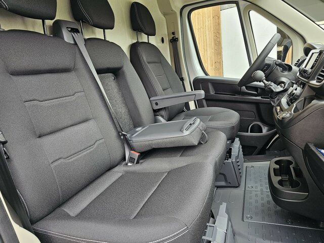 فان المدمجة FIAT Ducato 30 120 Serie10-9.2 Modell 2025 L2H1 PDC: صور 17