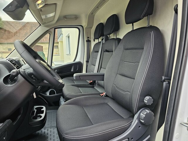 فان المدمجة FIAT Ducato 30 120 Serie10-9.2 Modell 2025 L2H1 PDC: صور 40