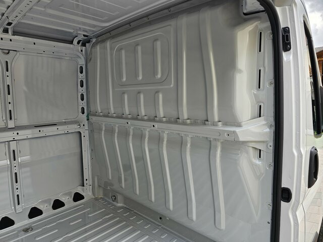 فان المدمجة FIAT Ducato 30 120 Serie10-9.2 Modell 2025 L2H1 PDC: صور 29