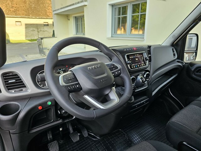 IVECO Daily 35S18 3.0 Koffer LBW Bär ACC LED sofort! - الشاحنات الصغيرة صندوق مغلق: صور 5 IVECO Daily 35S18 3.0 Koffer LBW Bär ACC LED sofort! - الشاحنات الصغيرة صندوق مغلق: صور 5