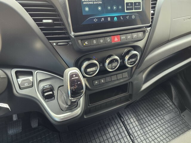 فان, الشاحنات الصغيرة كابينة مزدوجة جديد IVECO Daily 35S18HA8V DOKA Snoeks Mixto Hi-Matic 16m³...: صور 11 فان, الشاحنات الصغيرة كابينة مزدوجة جديد IVECO Daily 35S18HA8V DOKA Snoeks Mixto Hi-Matic 16m³...: صور 11