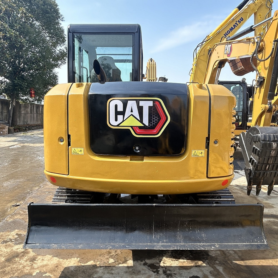 CAT 305.5E2 Excavator - حفارة مصغرة: صور 2 CAT 305.5E2 Excavator - حفارة مصغرة: صور 2