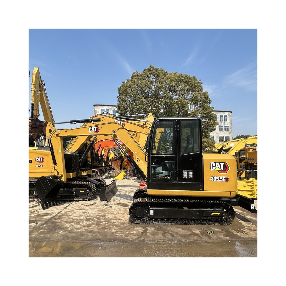 CAT 305.5E2 Excavator - حفارة مصغرة: صور 1 CAT 305.5E2 Excavator - حفارة مصغرة: صور 1