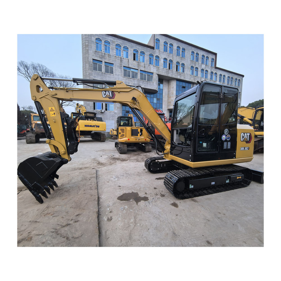 CAT 305.5E2 Excavator - حفارات زحافة: صور 4 CAT 305.5E2 Excavator - حفارات زحافة: صور 4
