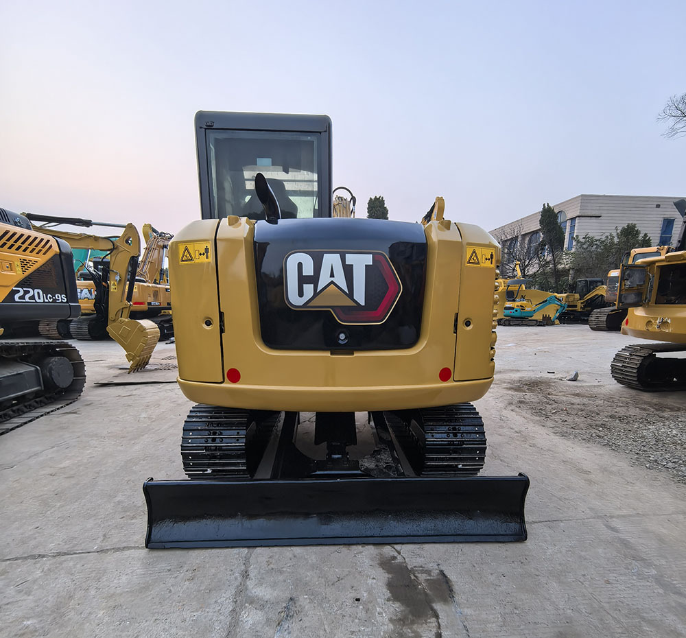 CAT 305.5E2 Excavator - حفارات زحافة: صور 5 CAT 305.5E2 Excavator - حفارات زحافة: صور 5