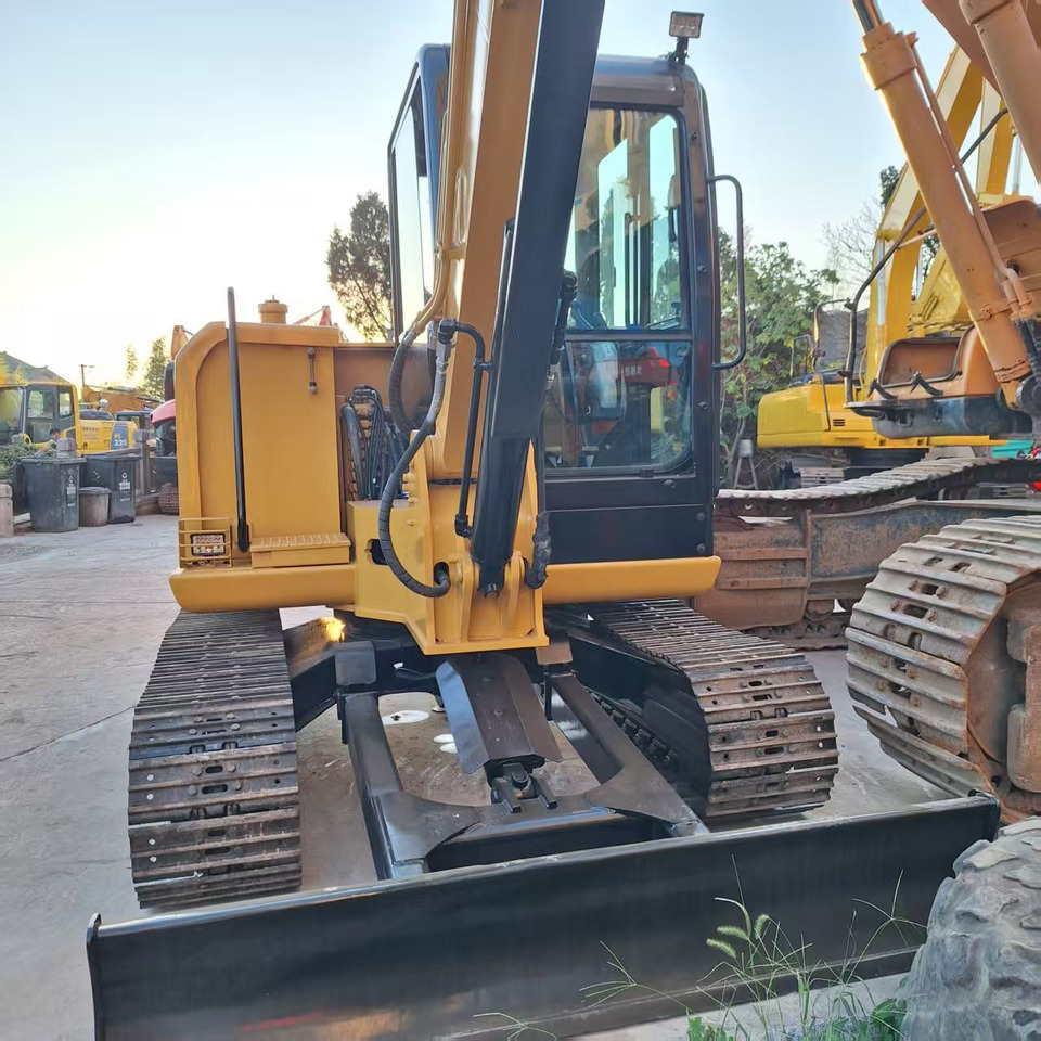 CAT 306E Excavator - حفارة مصغرة: صور 5 CAT 306E Excavator - حفارة مصغرة: صور 5
