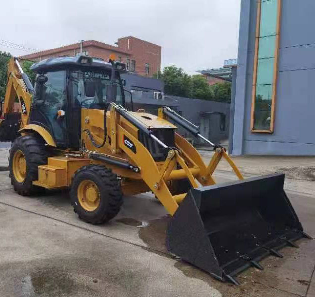 CAT 420F Backhoe Loader - حفار متعدد الاستخدام: صور 5 CAT 420F Backhoe Loader - حفار متعدد الاستخدام: صور 5