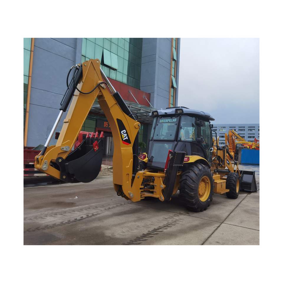 CAT 420F Backhoe Loader - حفار متعدد الاستخدام: صور 5 CAT 420F Backhoe Loader - حفار متعدد الاستخدام: صور 5