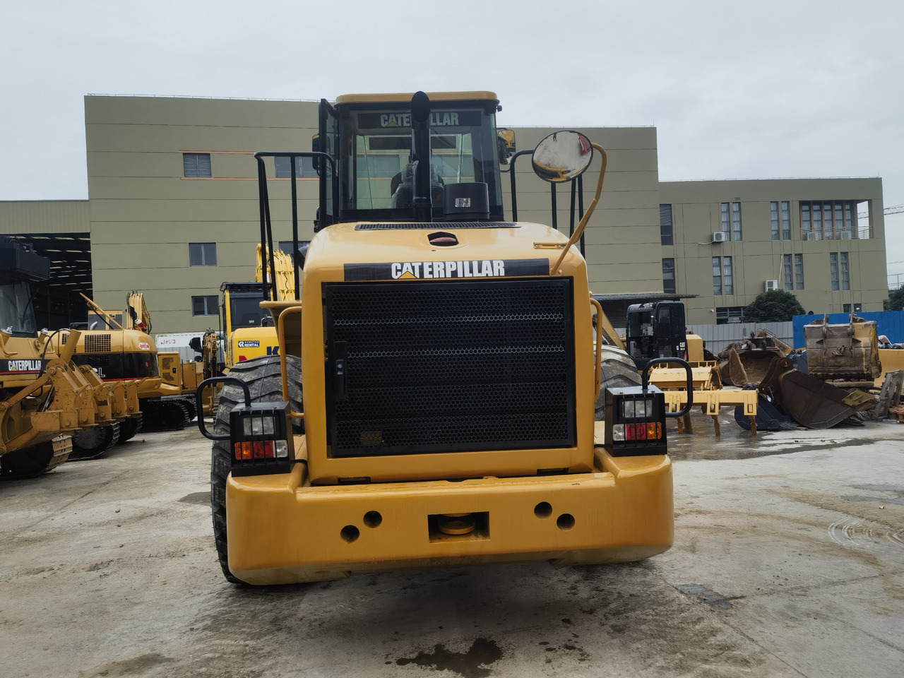 CAT 950G Wheel Loader - اللودر بعجل: صور 3 CAT 950G Wheel Loader - اللودر بعجل: صور 3