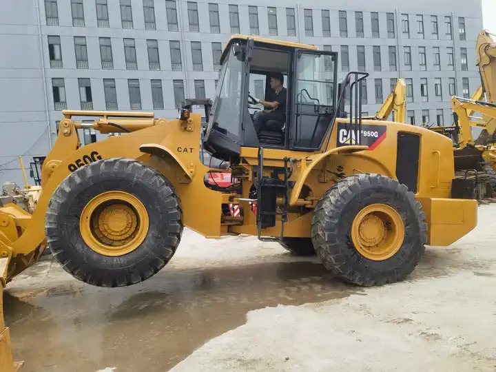 CAT 950G - اللودر بعجل: صور 4 CAT 950G - اللودر بعجل: صور 4