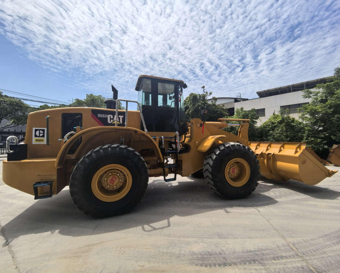 CAT 966H wheel loader - اللودر بعجل: صور 3 CAT 966H wheel loader - اللودر بعجل: صور 3