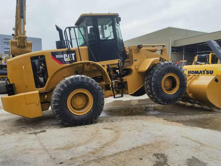 CAT 980G - اللودر بعجل: صور 4 CAT 980G - اللودر بعجل: صور 4