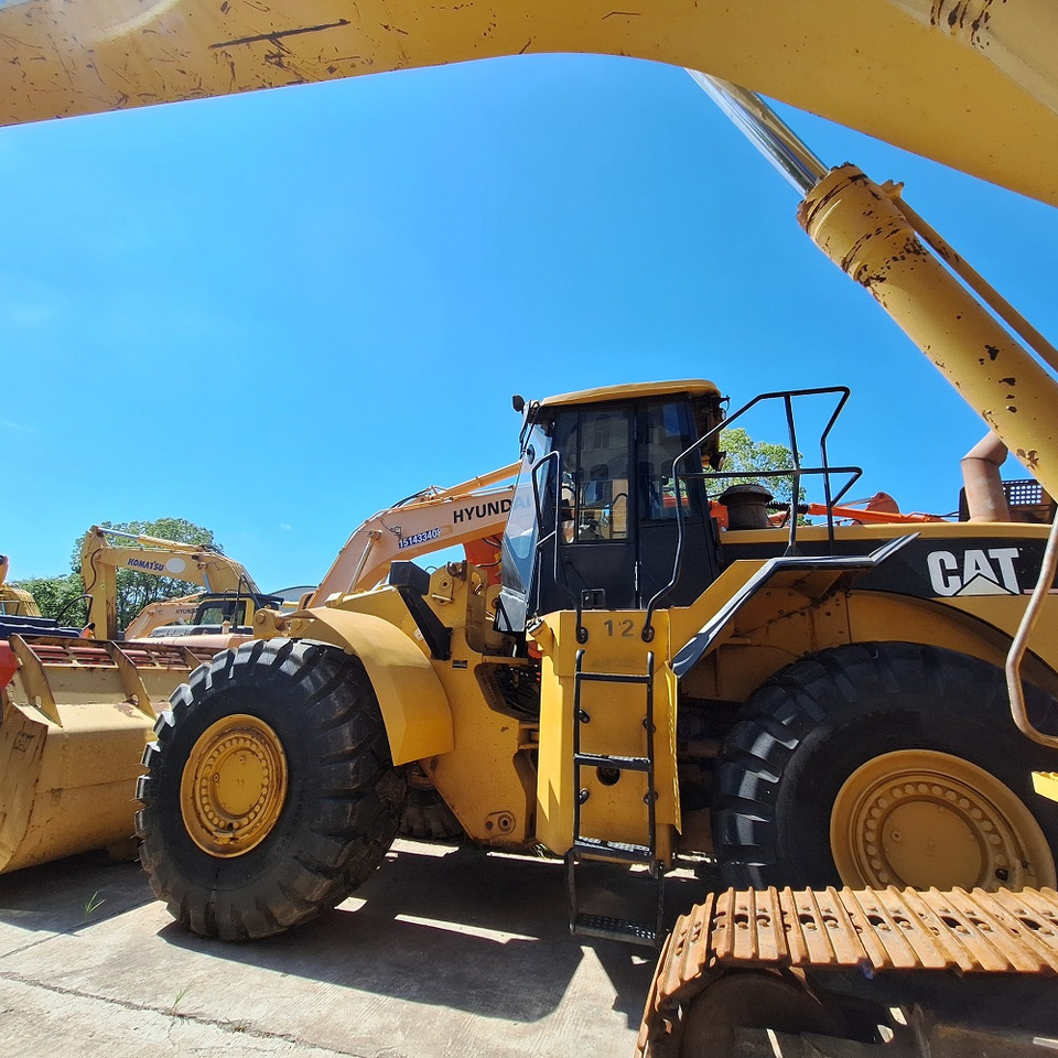 CAT 980G - اللودر بعجل: صور 3 CAT 980G - اللودر بعجل: صور 3