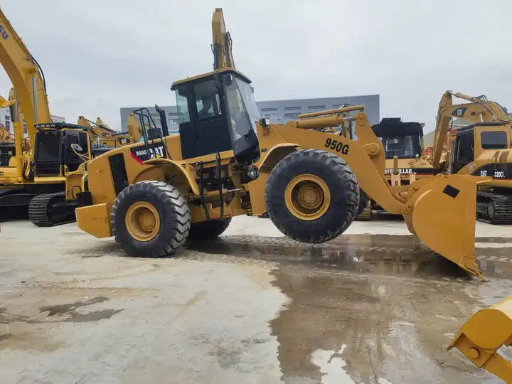 CAT 980G - اللودر بعجل: صور 3 CAT 980G - اللودر بعجل: صور 3
