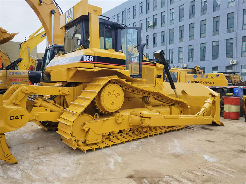 CAT D6R Bulldozer - بلدوزر: صور 1 CAT D6R Bulldozer - بلدوزر: صور 1