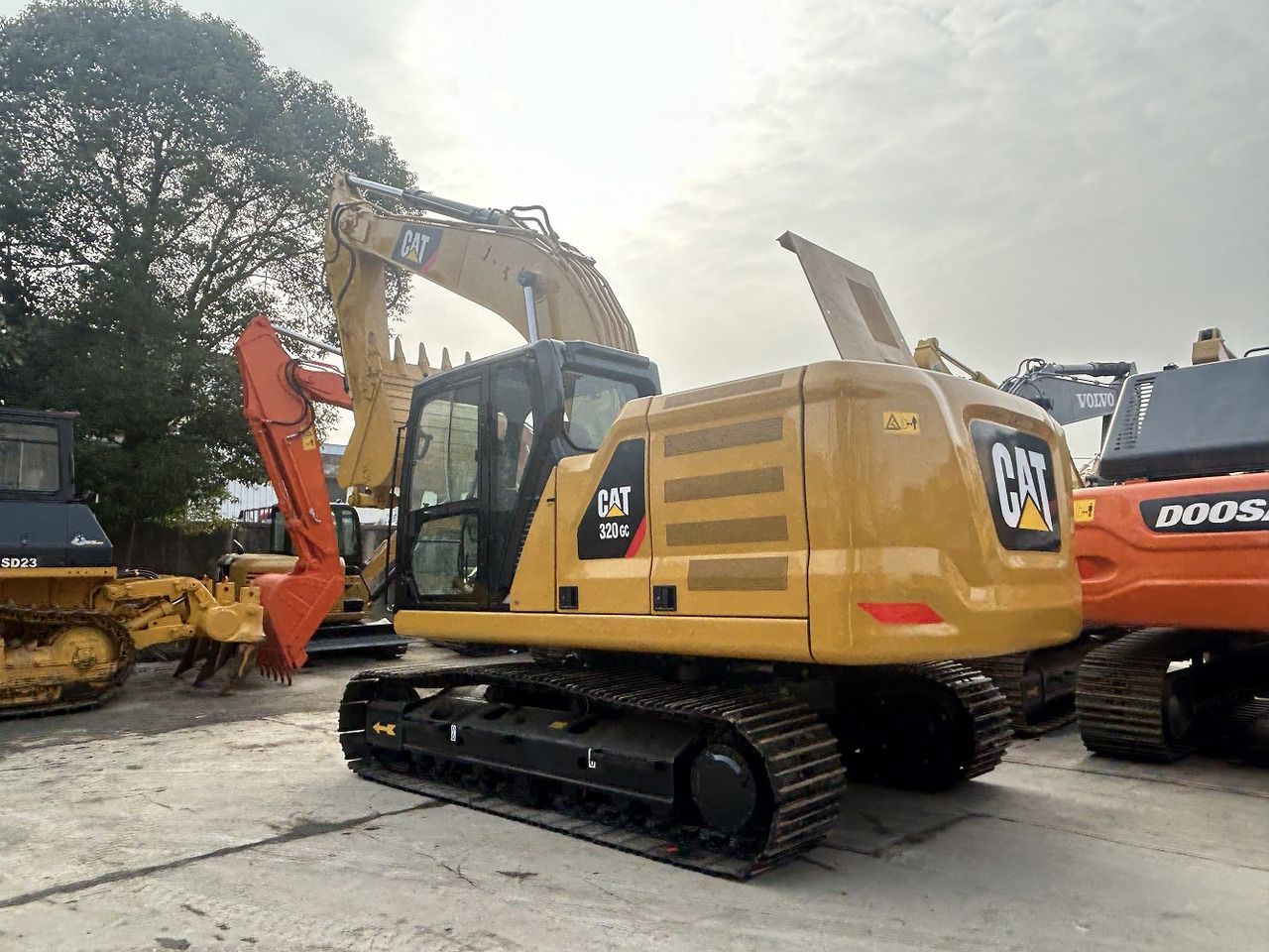 CATERPILLAR CAT 320GC CRAWLER EXCAVATOR - حفارات زحافة: صور 1 CATERPILLAR CAT 320GC CRAWLER EXCAVATOR - حفارات زحافة: صور 1