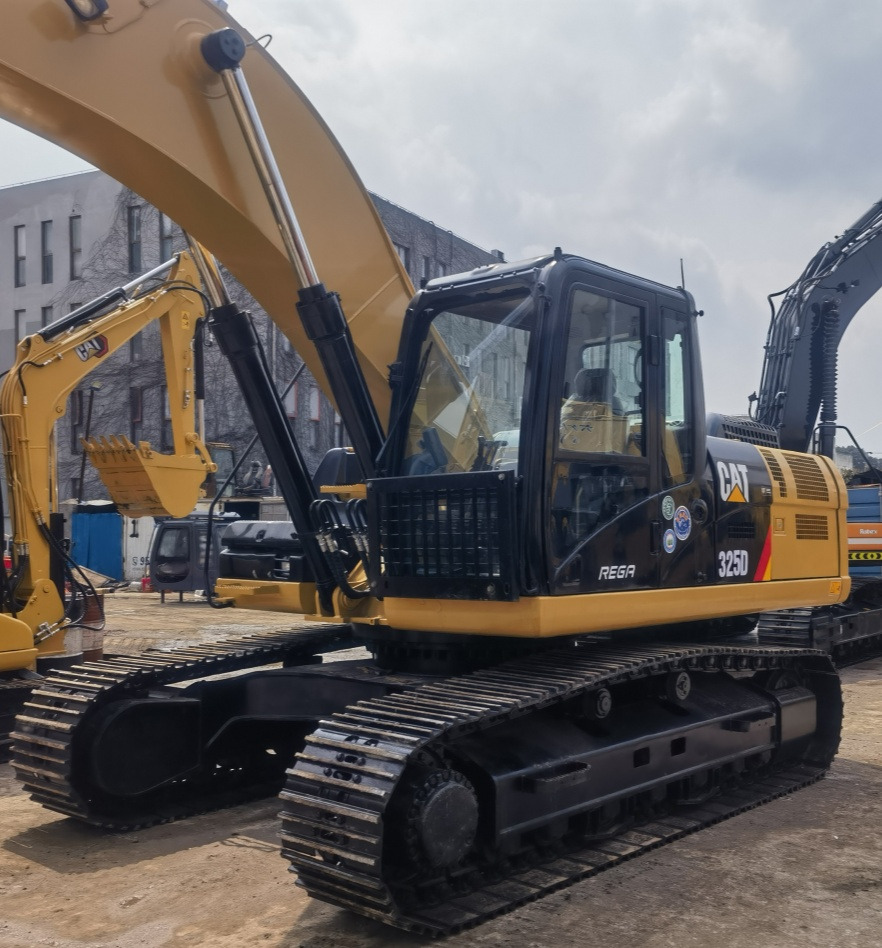 CATERPILLAR CAT 325D Excavator - حفارات زحافة: صور 4 CATERPILLAR CAT 325D Excavator - حفارات زحافة: صور 4
