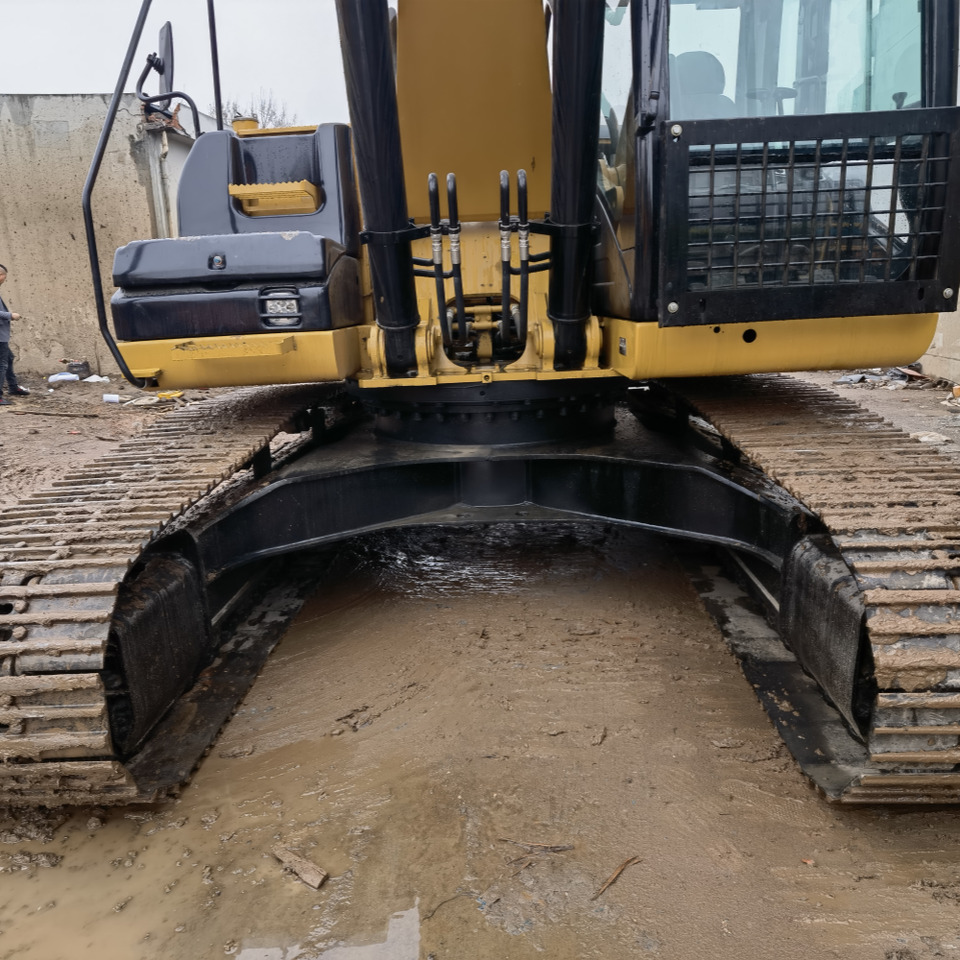 CATERPILLAR CAT 325D Excavator - حفارات زحافة: صور 5 CATERPILLAR CAT 325D Excavator - حفارات زحافة: صور 5