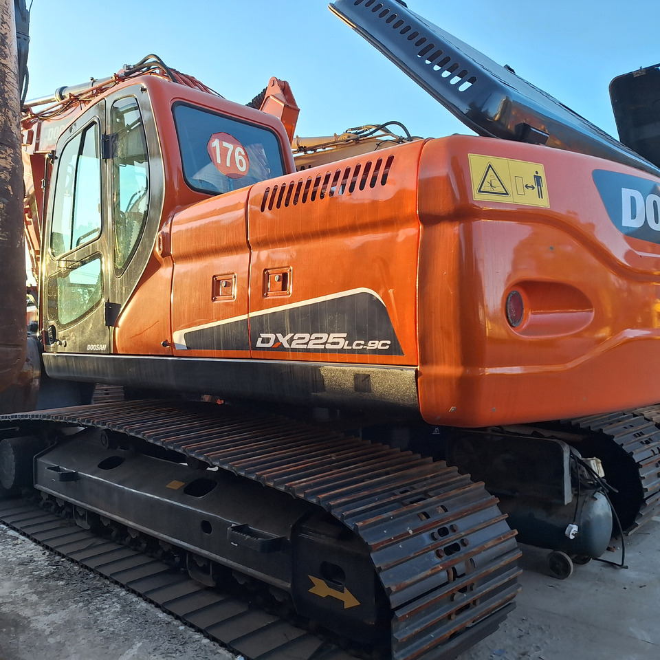 DOOSAN Doosan DX225LC-9C Crawler excavator - حفارات زحافة: صور 3 DOOSAN Doosan DX225LC-9C Crawler excavator - حفارات زحافة: صور 3