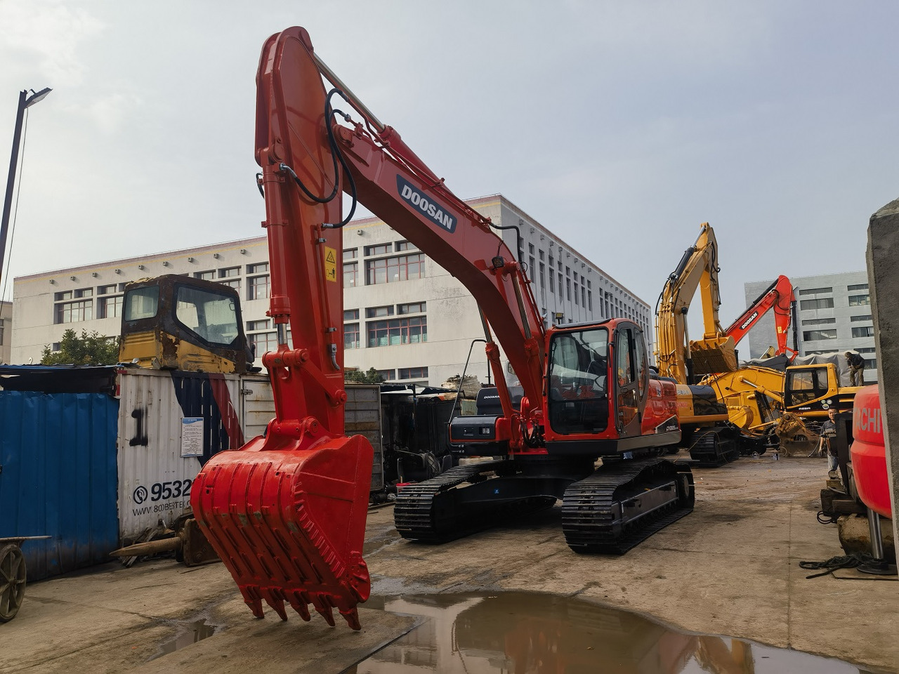 Doosan Dx225 Crawler Excavator - حفارات زحافة: صور 5 Doosan Dx225 Crawler Excavator - حفارات زحافة: صور 5
