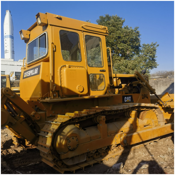 Excellent Condition Used Bulldozers CAT D6G Original Japanese Second Hand CAT D6G in stock in china - بلدوزر: صور 1 Excellent Condition Used Bulldozers CAT D6G Original Japanese Second Hand CAT D6G in stock in china - بلدوزر: صور 1