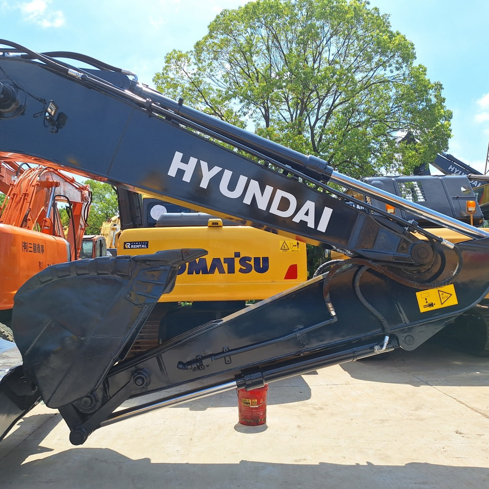 Hyundai 210w-9T wheel excavator - حفارة على عجلات: صور 5 Hyundai 210w-9T wheel excavator - حفارة على عجلات: صور 5