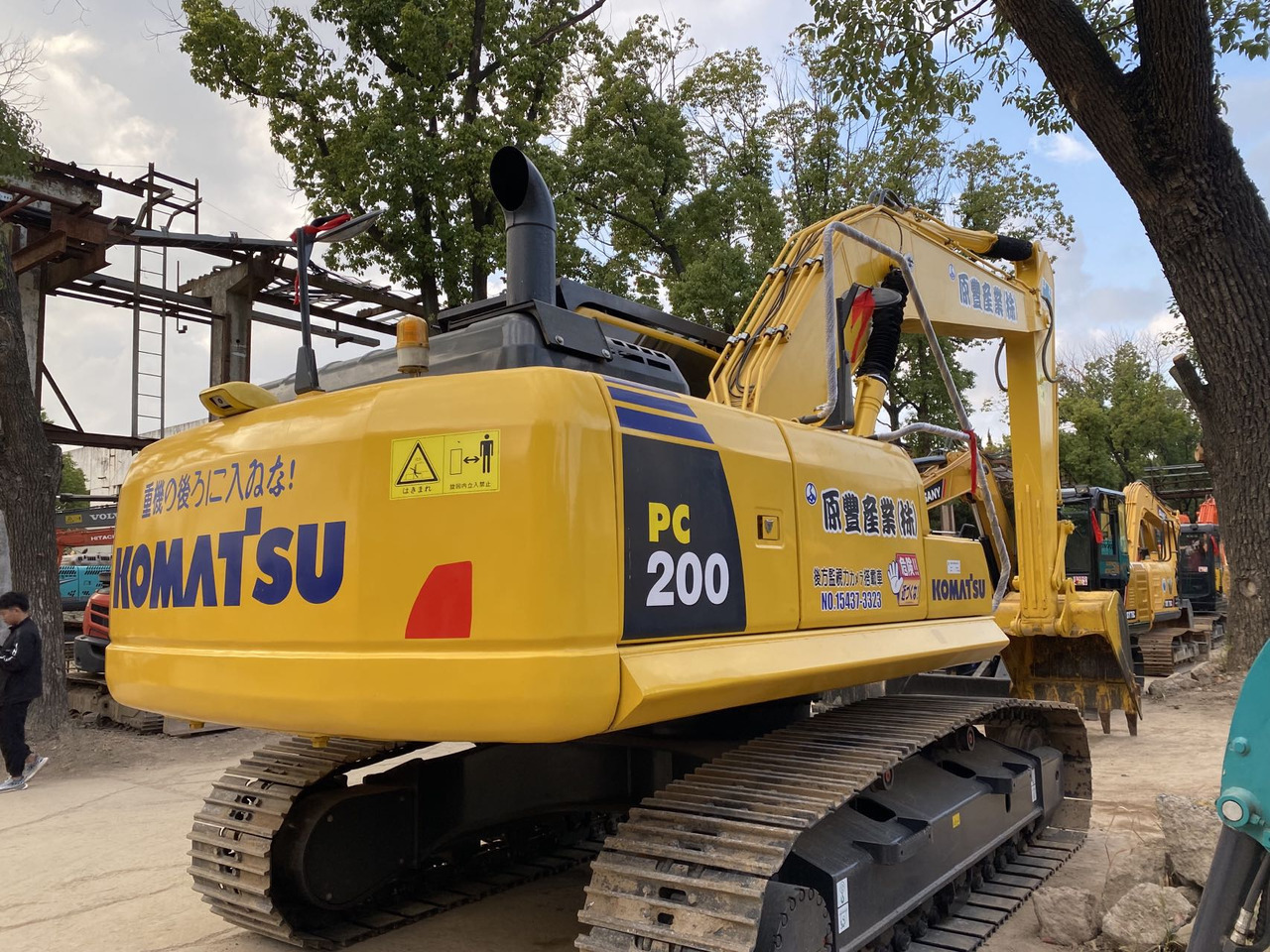 Komatsu PC200-8 Excavator - حفارات زحافة: صور 5 Komatsu PC200-8 Excavator - حفارات زحافة: صور 5