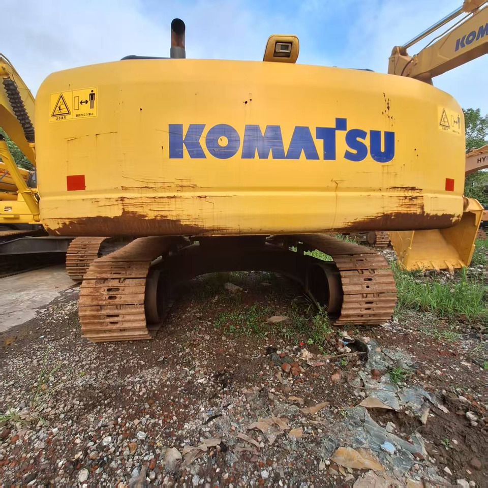 Komatsu PC350-8 excavator - حفارات زحافة: صور 2 Komatsu PC350-8 excavator - حفارات زحافة: صور 2