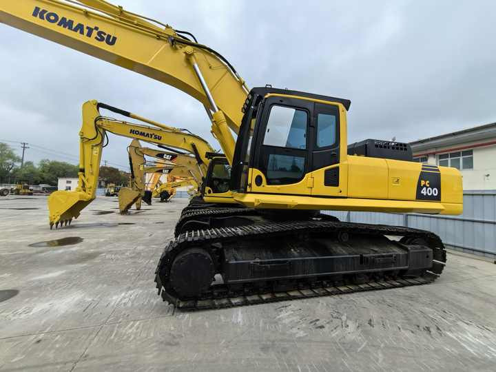 Komatsu PC400-8 excavator - حفارات زحافة: صور 4 Komatsu PC400-8 excavator - حفارات زحافة: صور 4