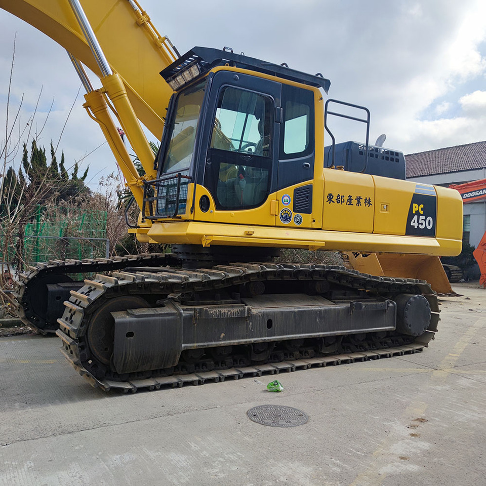 Komatsu PC450 -8 - حفارات زحافة: صور 1 Komatsu PC450 -8 - حفارات زحافة: صور 1
