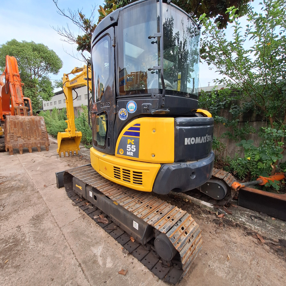 Komatsu PC55MR - حفارة مصغرة: صور 3 Komatsu PC55MR - حفارة مصغرة: صور 3
