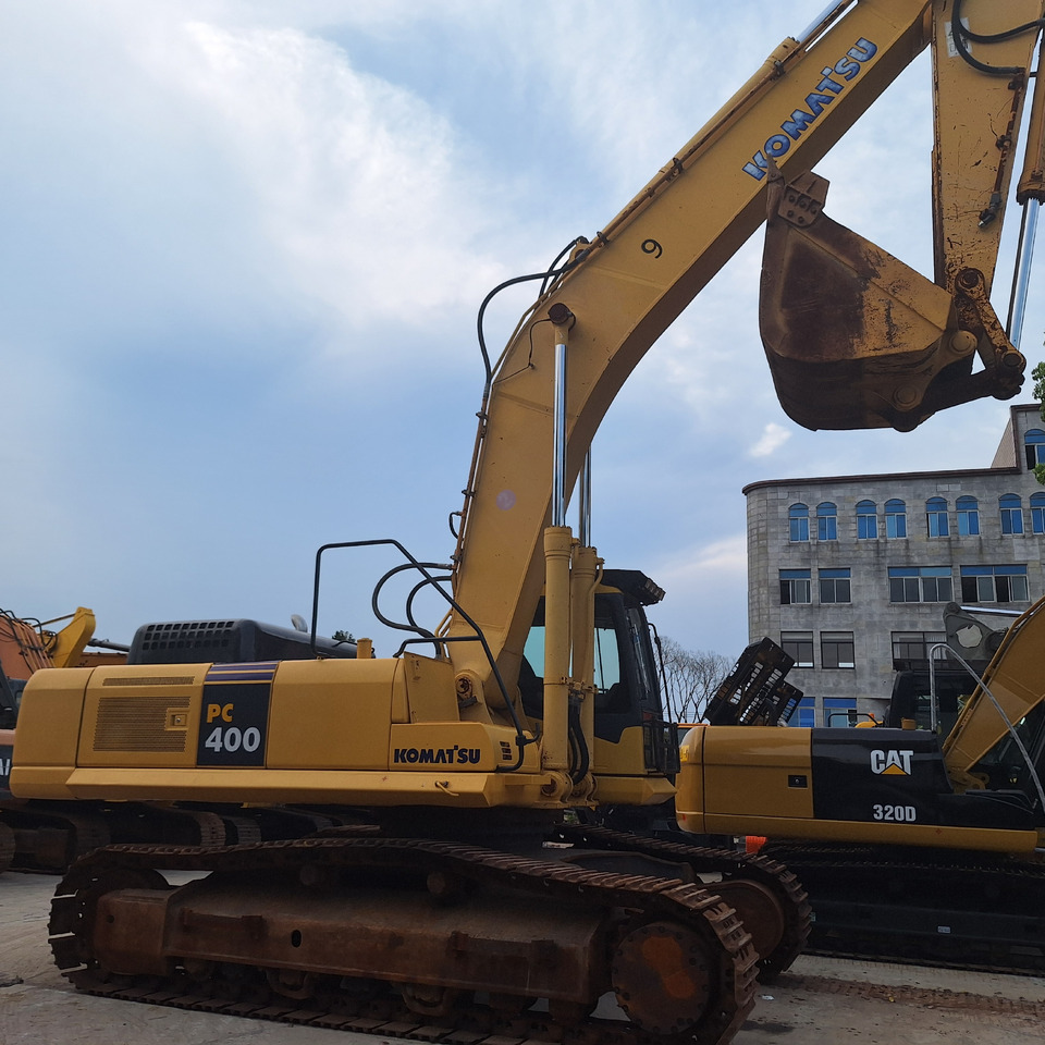 Komatsu pc400-7 excavator - حفارات زحافة: صور 2 Komatsu pc400-7 excavator - حفارات زحافة: صور 2